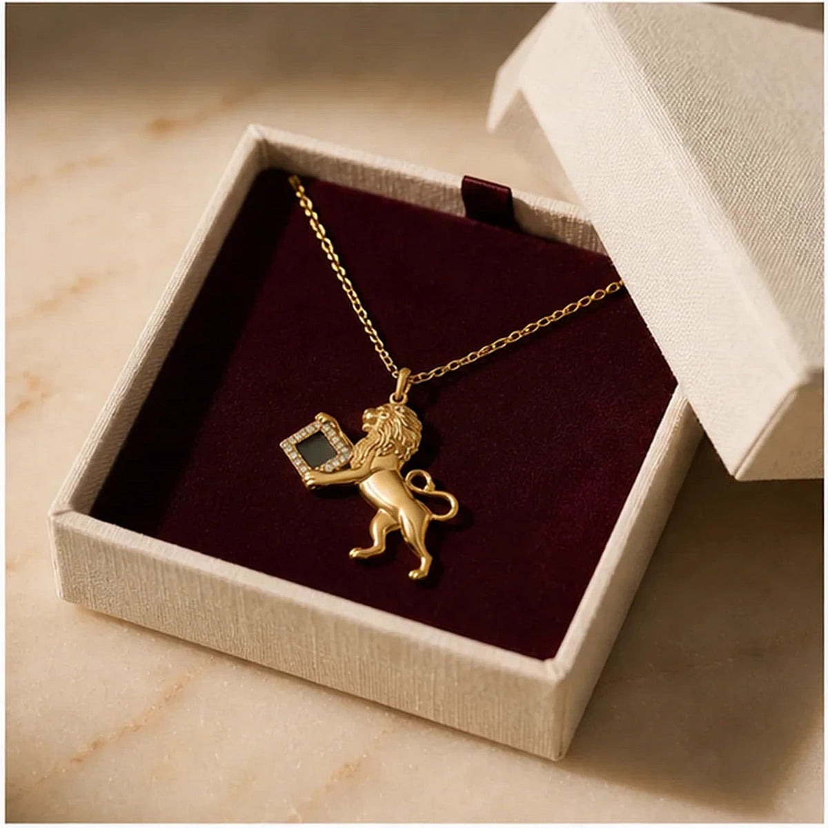 Amada | Lion of Judah Necklace | gift box presentation | cycle 3