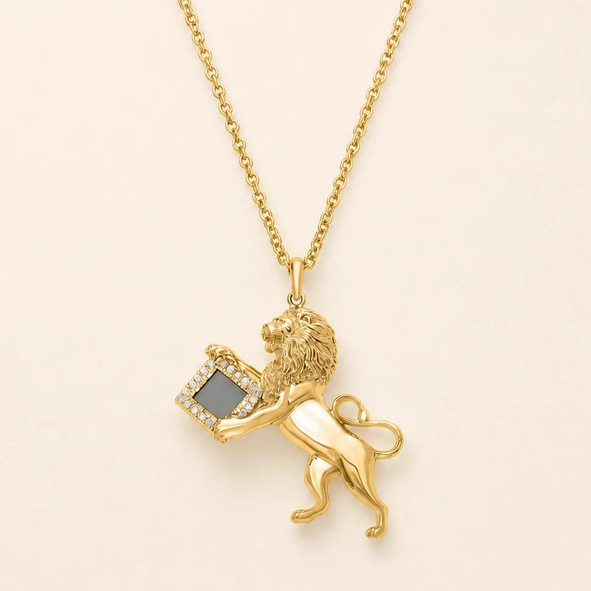 Amada Q4 exact product detail | Lion of Judah Necklace