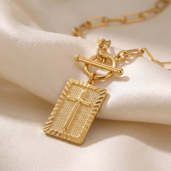 Chosen, a sealed 18K gold pendant necklace, a keepsake gift for Confirmation